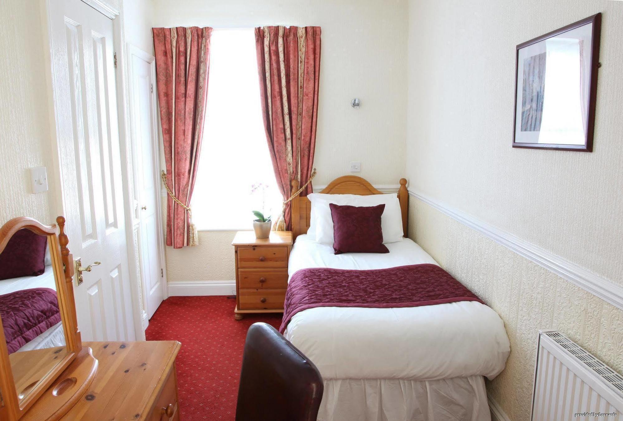 Cliff Head Hotel Carlyon Bay Kamer foto
