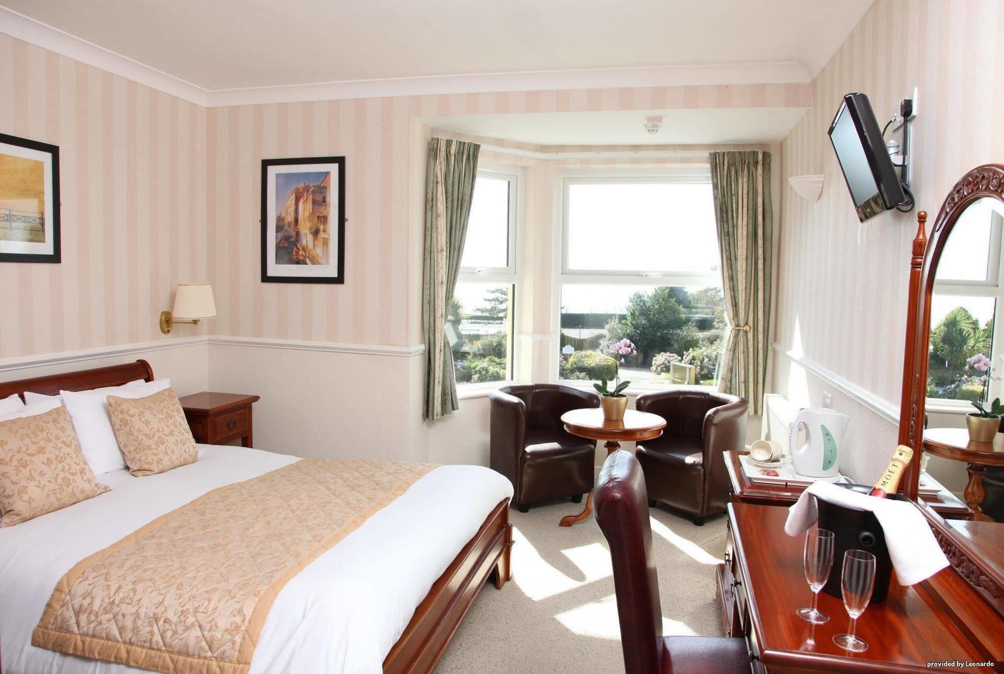 Cliff Head Hotel Carlyon Bay Kamer foto
